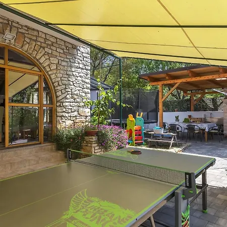 Greenhouse Unna With Heated Pool Villa
