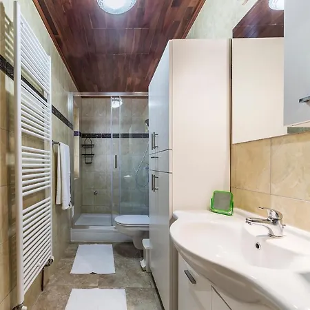 Villa Greenhouse Unna With Heated Pool