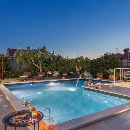 Greenhouse Unna With Heated Pool Villa Medulin