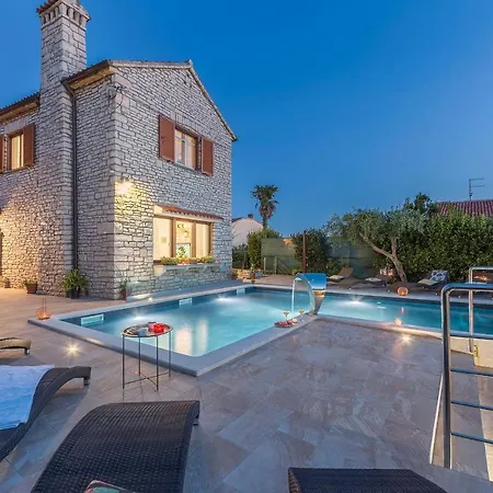 Greenhouse Unna With Heated Pool Villa
